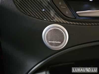 Alfa-Romeo Stelvio Estrema (2022) - Photo 11