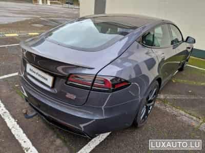 Tesla Model S Plaid (2023) - Photo 4