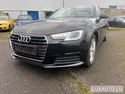 Audi A4 S-LINE (2017) - Photo 1