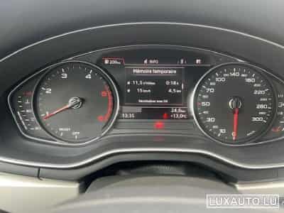 Audi A4 S-LINE (2017) - Photo 10