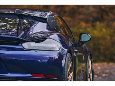 Porsche Cayman GT4 RS Weissach (2023) - Photo 14