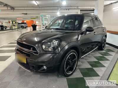 Mini Countryman COOPER SD 190 ALL4 (2016) - Photo 1