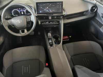Toyota C-HR Dynamic Plus Mono-Tone (2024) - Photo 13