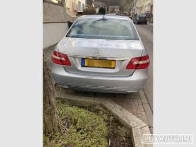Mercedes E 220 Avantgarde (2012) - Photo 2