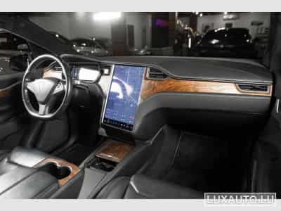 Tesla Model X Long Range 100 kWh Dual Motors (2019) - Photo 8