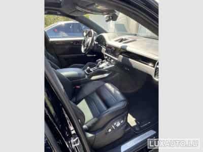 Porsche Cayenne Turbo Sport (2020) - Photo 3