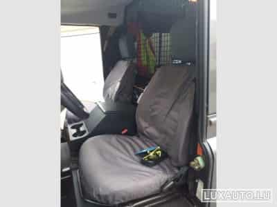 Land-Rover Defender (2005) - Photo 8