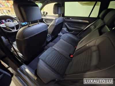 VW Passat R-line (2022) - Photo 6