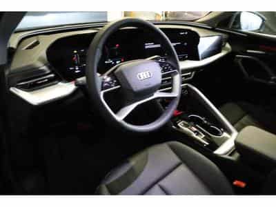 Audi Q5 Sportback (2025) - Photo 12