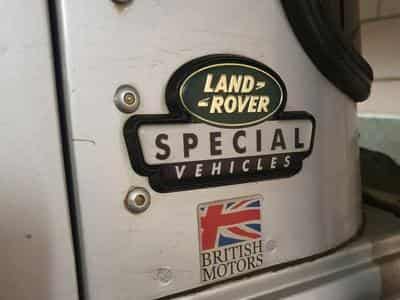 Land-Rover Defender 110 TD5 (2005) - Photo 2