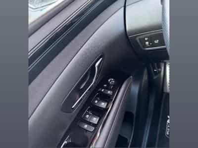 Hyundai Tucson N-Line 1.6 T-GDi 48V Mild Hybrid DCT7 (2024) - Photo 11