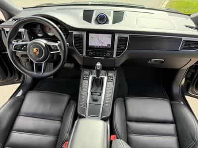 Porsche Macan GTS 3.0 PDK PACK SPORT CHRONO 360 PS (2018) - Photo 8