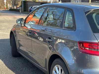 Audi A3 SPB 2.0 TDI (2016) - Photo 4