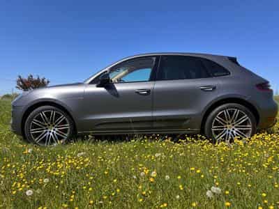 Porsche Macan TURBO (2015) - Photo 3