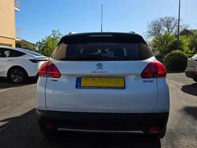 Peugeot 2008 Allure (2016) - Photo 1