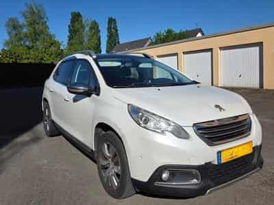 Peugeot 2008 Allure (2016) - Photo 4
