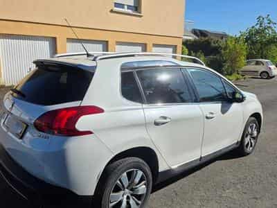 Peugeot 2008 Allure (2016) - Photo 6
