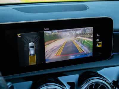 Mercedes A 250 A250e PHEV AMG Line 8G-DCT (2020) - Photo 13