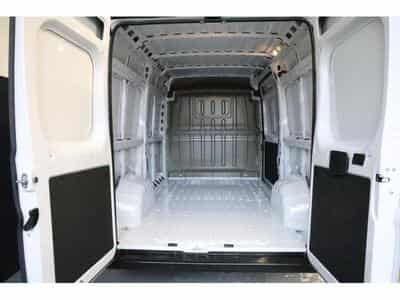 Peugeot Boxer 335 L2H2 Kam PDC DAB Temp BT (2024) - Photo 5