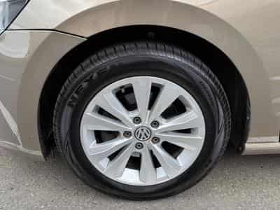 VW Golf Sportwagon 1.6 TDI BOÎTE DSG (2015) - Photo 11