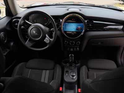 Mini Cooper SE Hatch (2022) - Photo 4