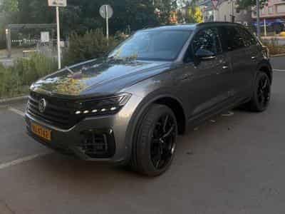 VW Touareg R line (2020) - Photo 1