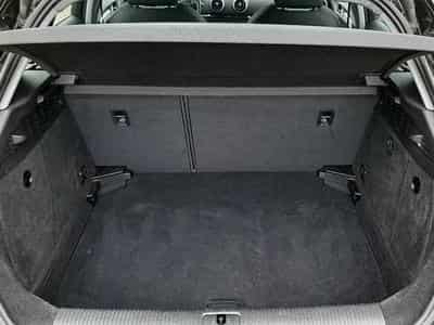 Audi A3 Audi A3 Sportback noir metallisé (2019) - Photo 3
