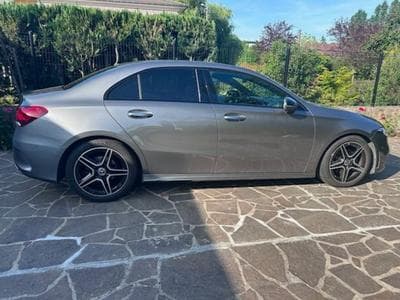 Mercedes A 220 Mercedes Classe A 200 d AMG Line Berline (2022) - Photo 1