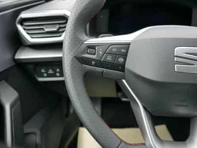 Seat Leon FR 2.0 TDI (2025) - Photo 13