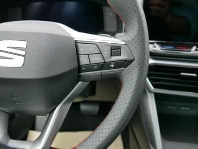 Seat Leon FR 2.0 TDI (2025) - Photo 14
