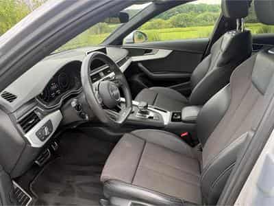 Audi A4 S-Line (2019) - Photo 7