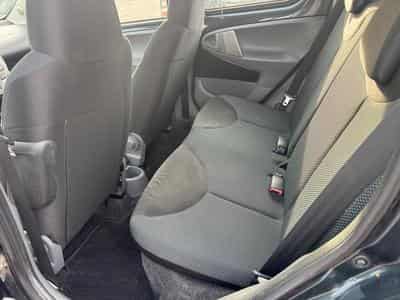 Toyota Aygo 1.0 68ch (2011) - Photo 5