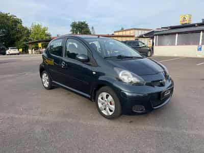 Toyota Aygo 1.0 68ch (2011) - Photo 3