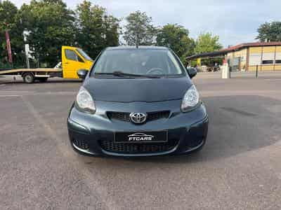 Toyota Aygo 1.0 68ch (2011) - Photo 2