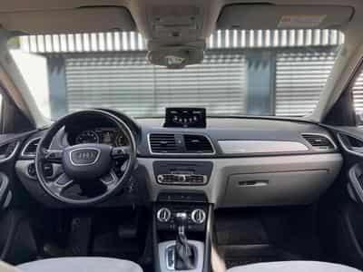 Audi Q3 AUTOMATIQUE / QUATTRO / ESSENCE / PANORAMIQUE (2012) - Photo 10