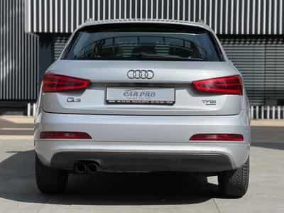 Audi Q3 AUTOMATIQUE / QUATTRO / ESSENCE / PANORAMIQUE (2012) - Photo 6