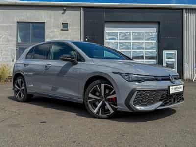 VW Golf Volkswagen Golf 8 GTE 272ch phase 2 DSG (2025) - Photo 3