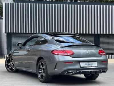 Mercedes C 220 4 MATIC / AUTOMATIQUE / TOIT OUVRANT / BOURMESTER / (2018) - Photo 4