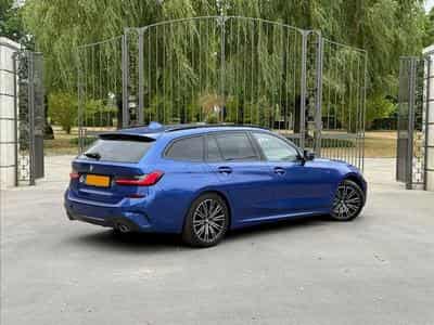 BMW 318 318dA Touring 2.0L Pack M *AHK*Full BMW* (2020) - Photo 2