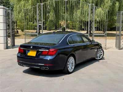 BMW 760 760Li 6.0 V12 *HUD*RearSeat*Full BMW* (2012) - Photo 2