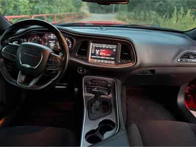 Dodge Challenger Scat Pack (2020) - Photo 11
