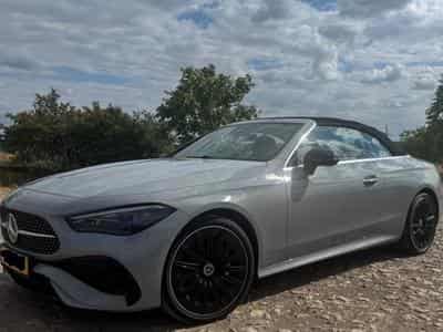 Mercedes CLE 300 4MATIC Cabriolet AMG Line (2025) - Photo 2