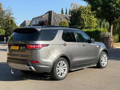 Land-Rover Discovery 3.0 Td6 HSE (2018) - Photo 3