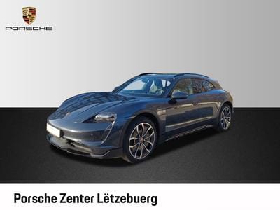 Porsche Taycan (2021) - Photo 10