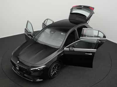 Mercedes A 35 AMG 4MATIC Multi+Kamera+MBUX+Ambi (2025) - Photo 12
