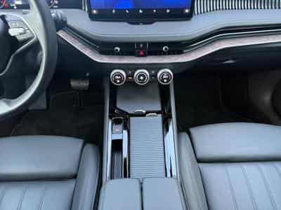 Skoda Superb L&K / DSG / 360 / Diesel (2024) - Photo 13