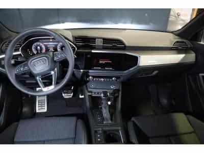 Audi Q3 Sportback S line (2024) - Photo 2