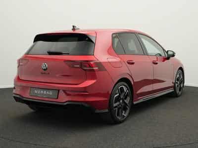 VW Golf VIII 1.5 eTSI R-Line (2025) - Photo 3