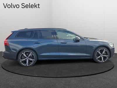 Volvo V60 B4 Plus Dark / Essence (2025) - Photo 7