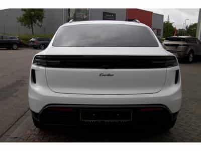 Porsche Macan Turbo (2025) - Photo 3